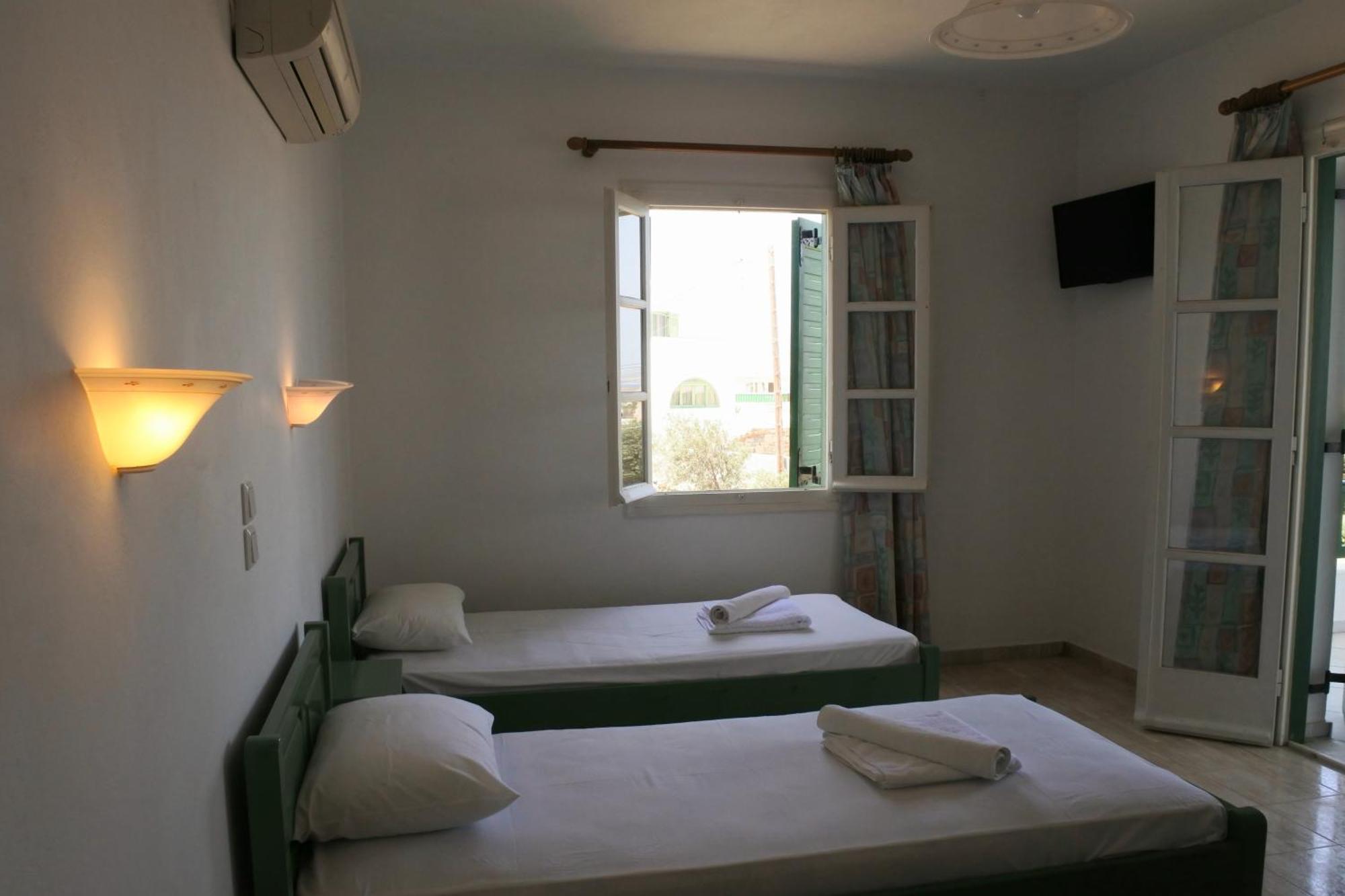 Agia Anna  Hotel Kapari מראה חיצוני תמונה